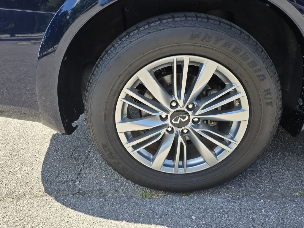 2021 INFINITI QX80 Image 15