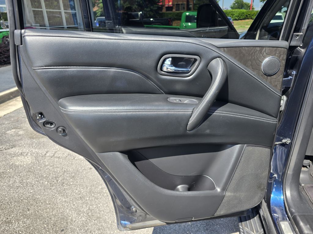 2021 INFINITI QX80 Image 24