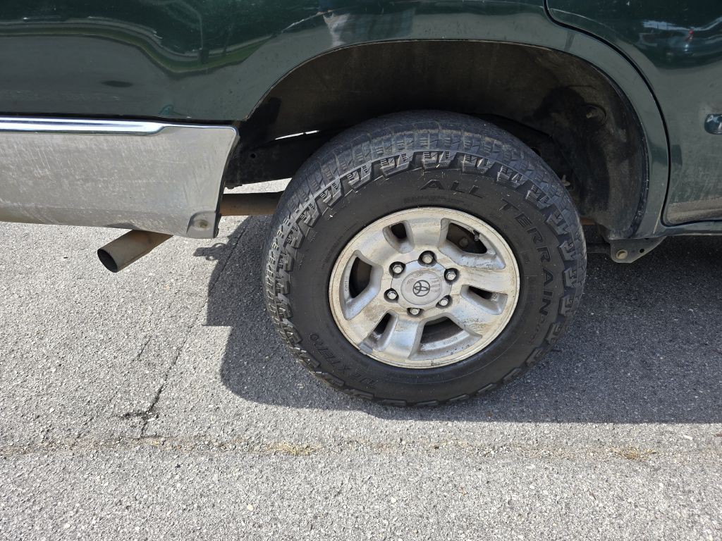 1999 Toyota 4Runner Image 13