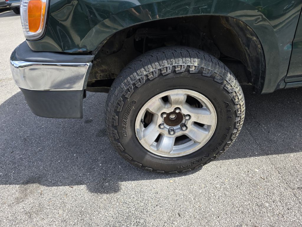 1999 Toyota 4Runner Image 15