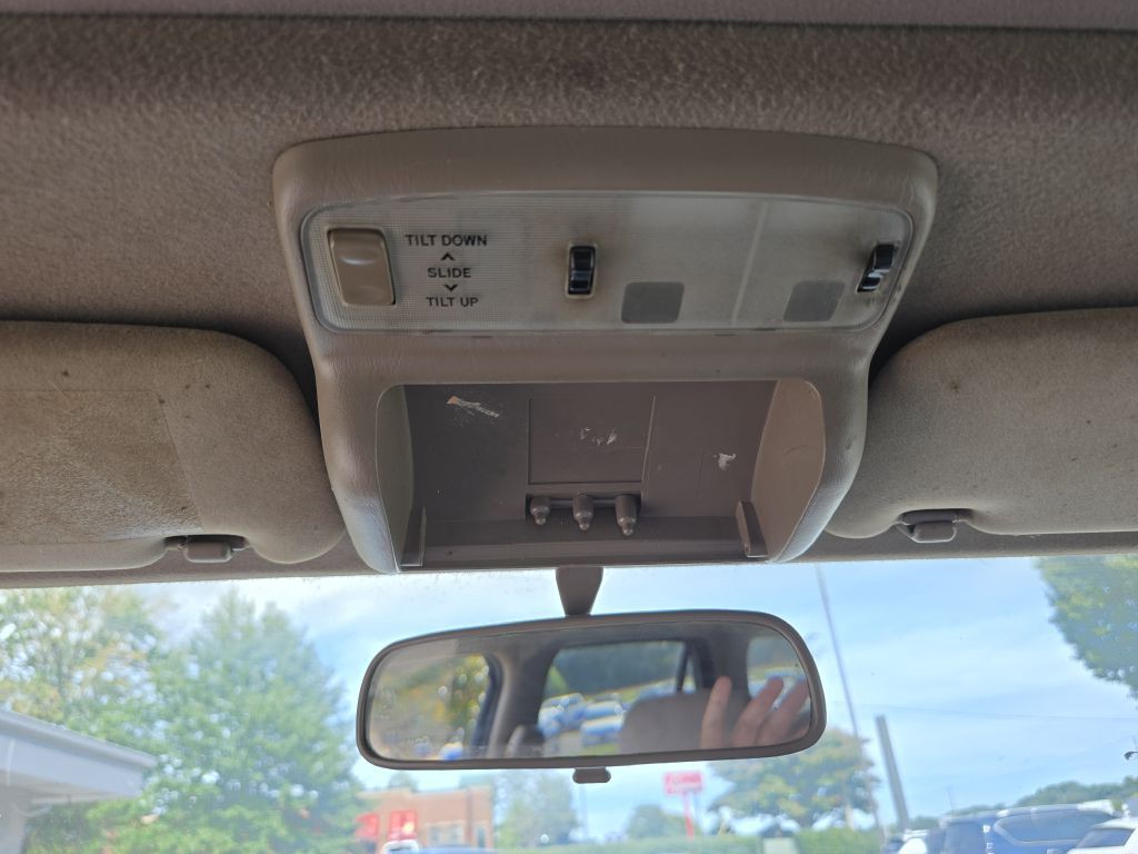 1999 Toyota 4Runner Image 32