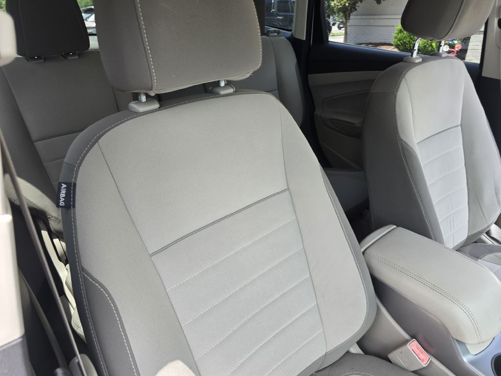 2013 Ford Escape Image 28