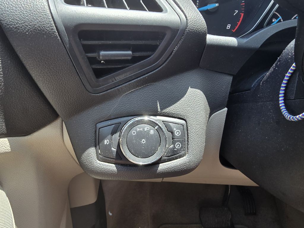 2013 Ford Escape Image 29