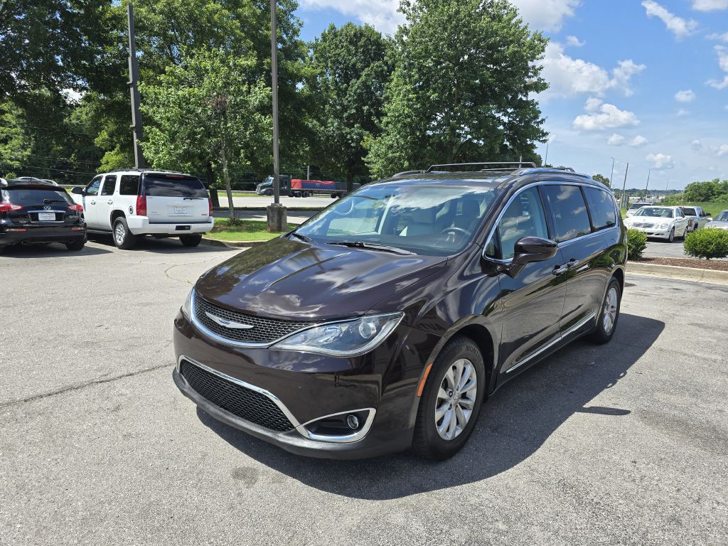 2018 Chrysler Pacifica Image 6