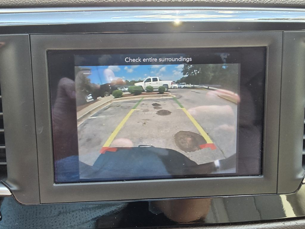 2018 Chrysler Pacifica Image 36