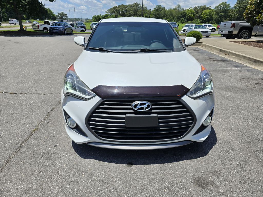 2016 Hyundai Veloster Image 4