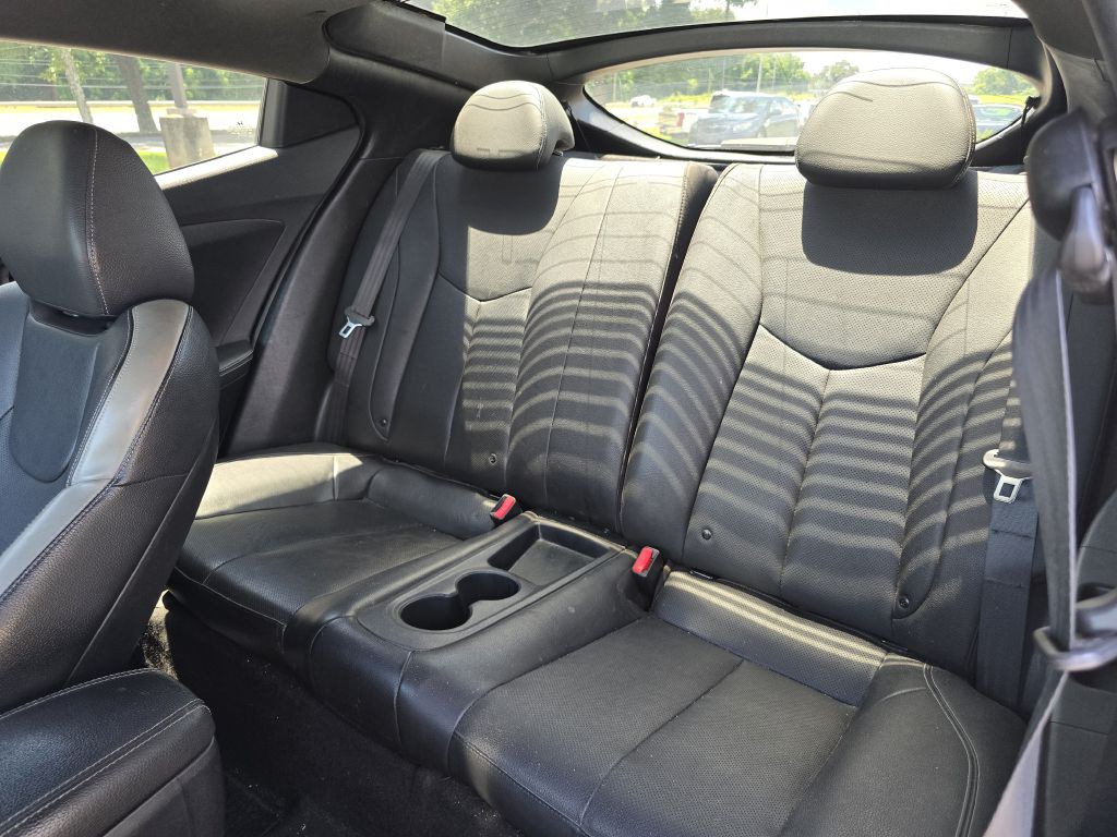 2016 Hyundai Veloster Image 22