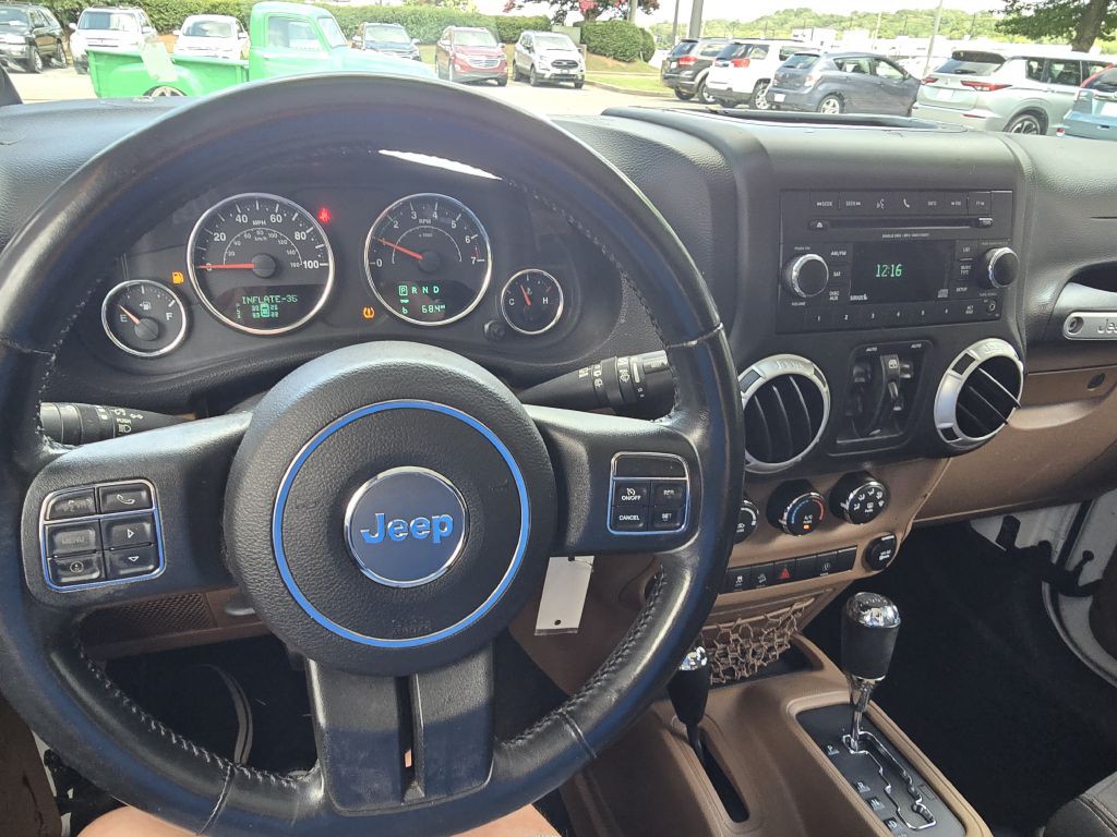 2014 Jeep Wrangler Unlimited Image 23