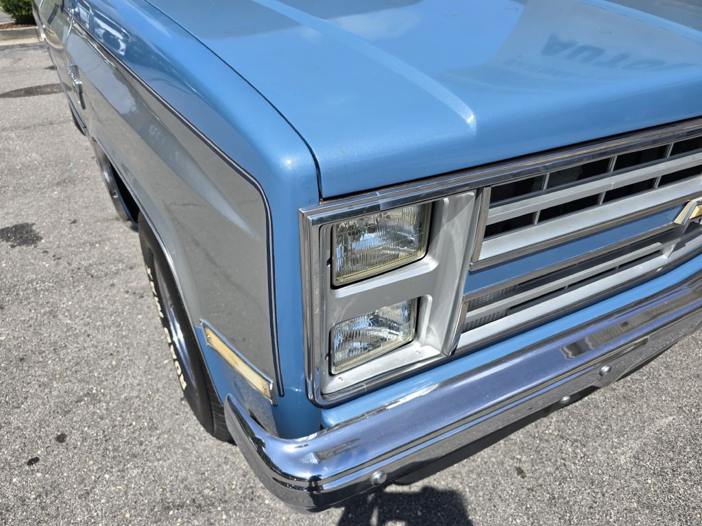 1985 Chevrolet C/K 10 Image 3