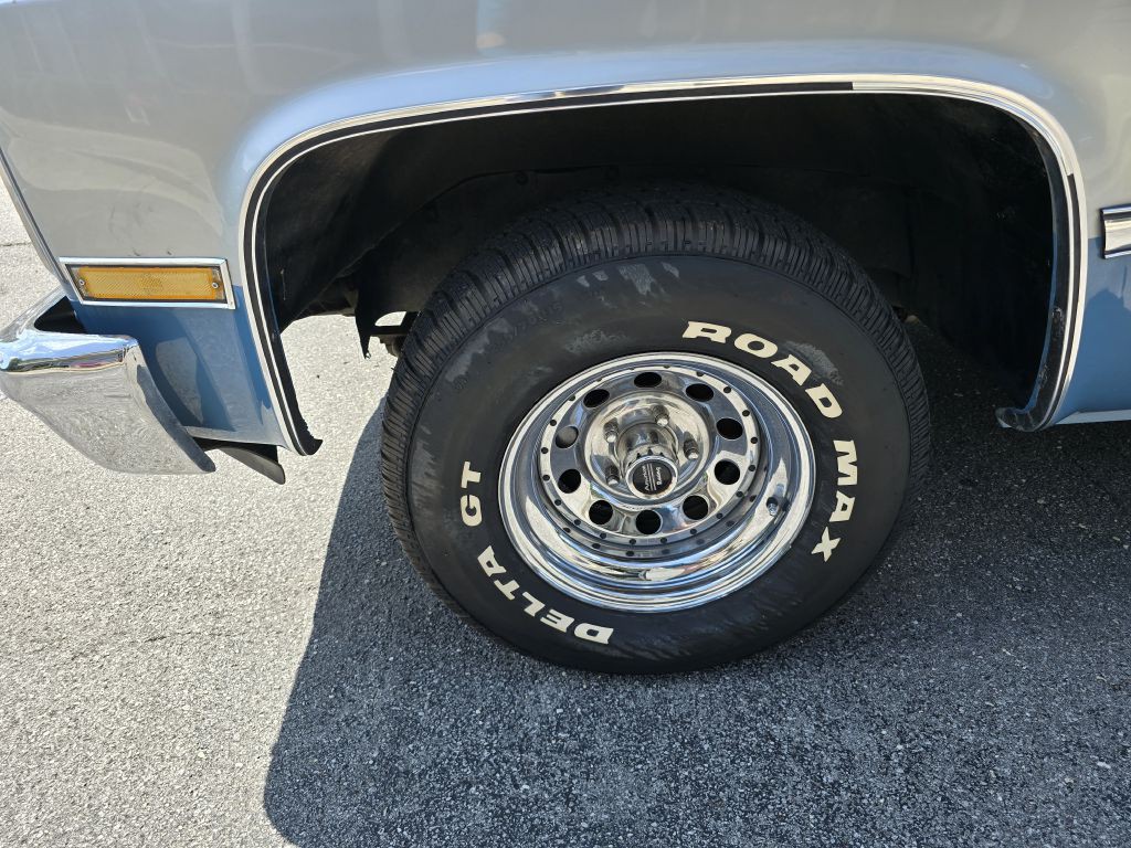 1985 Chevrolet C/K 10 Image 16