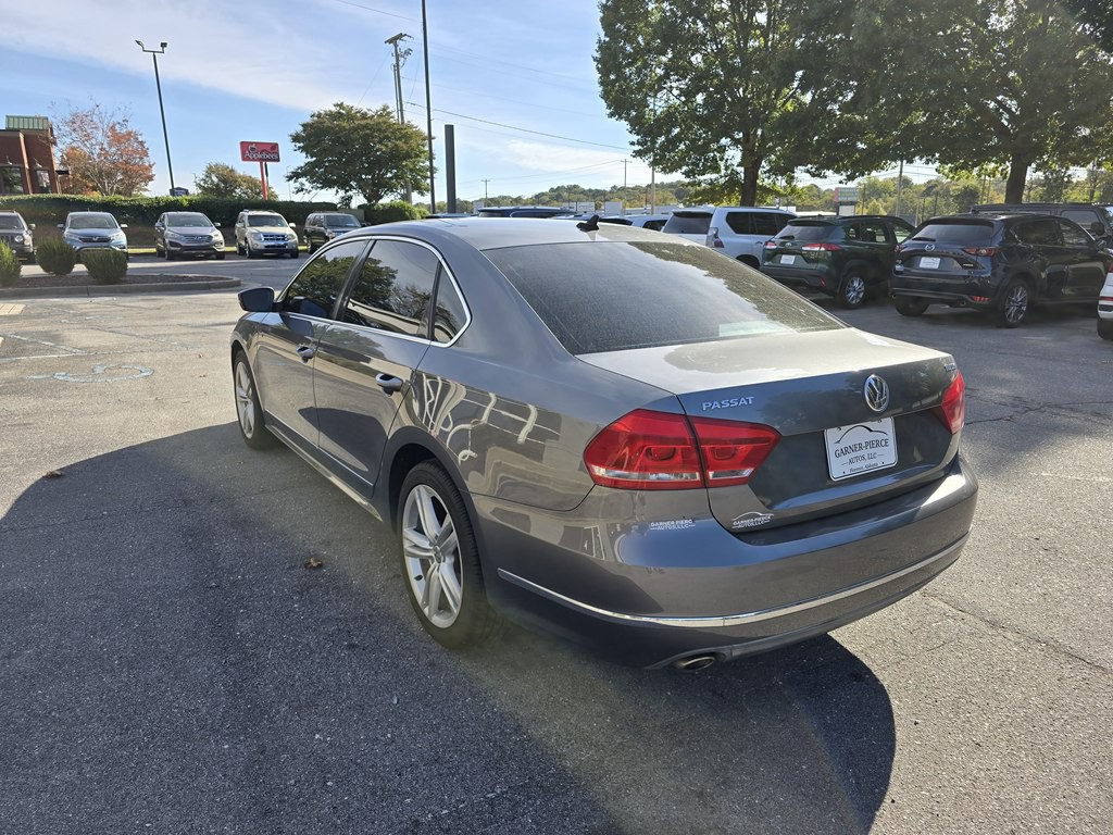 2013 Volkswagen Passat Image 3