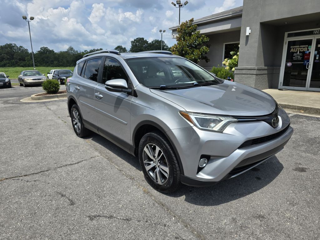 2018 Toyota Rav4 Image 2