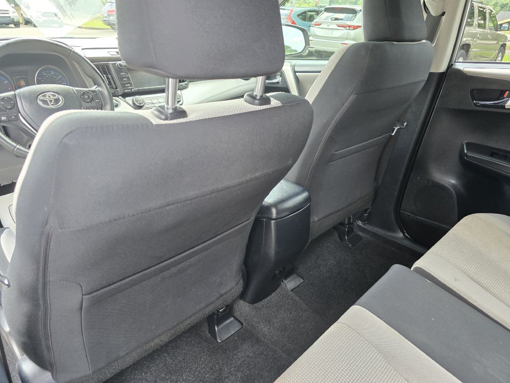 2018 Toyota Rav4 Image 22