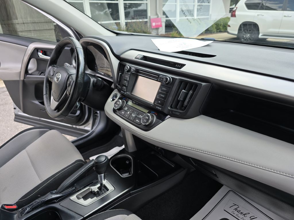 2018 Toyota Rav4 Image 28