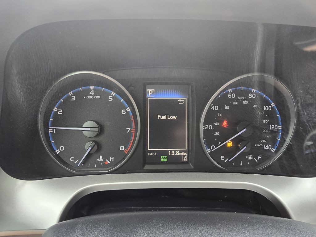2018 Toyota Rav4 Image 31