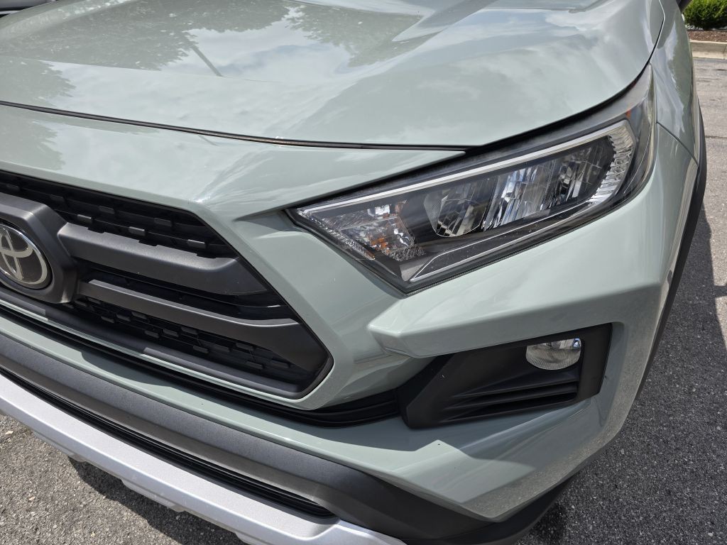 2019 Toyota Rav4 Image 5