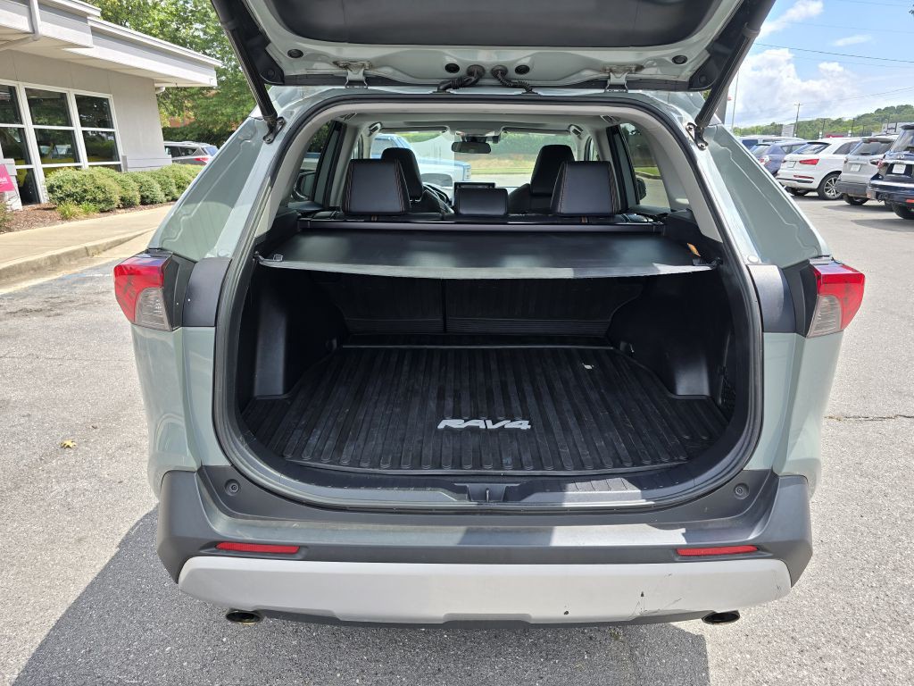 2019 Toyota Rav4 Image 11