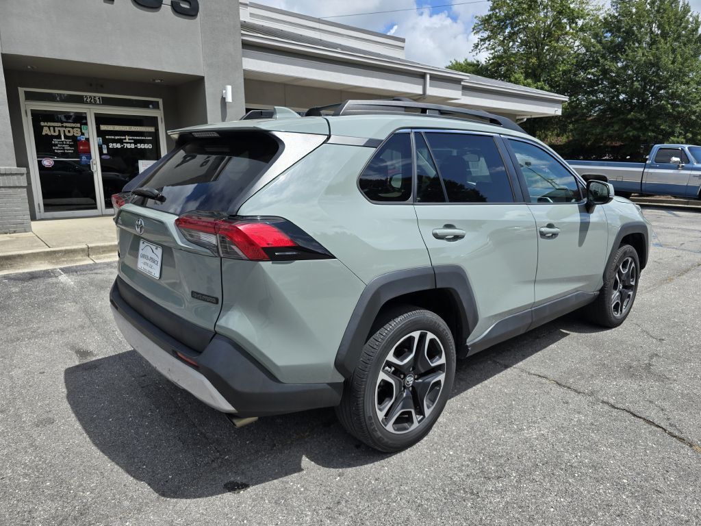 2019 Toyota Rav4 Image 13
