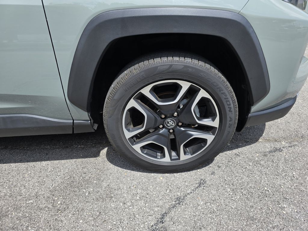 2019 Toyota Rav4 Image 15
