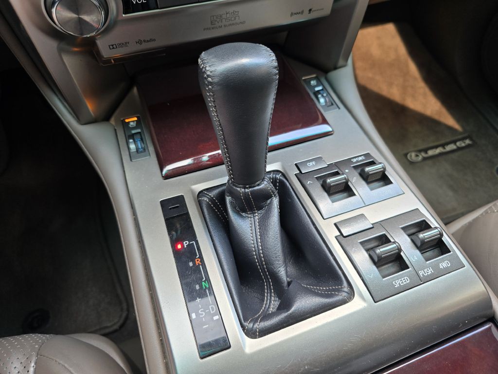 2019 Lexus GX Image 51