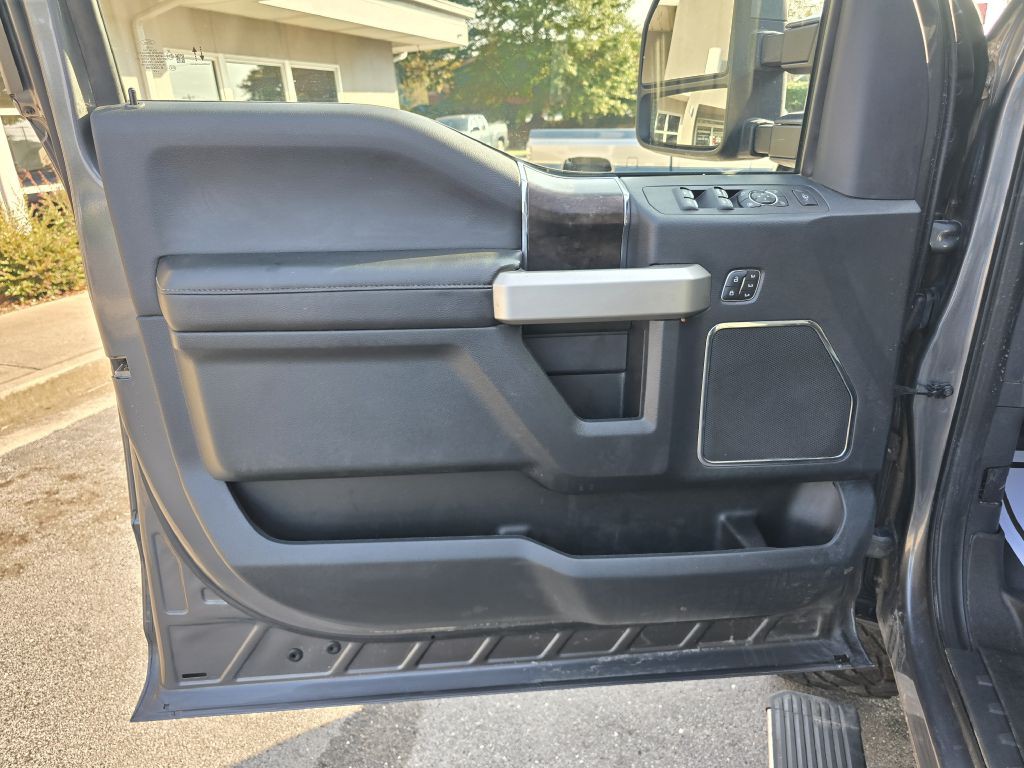 2022 Ford F-250 Image 19