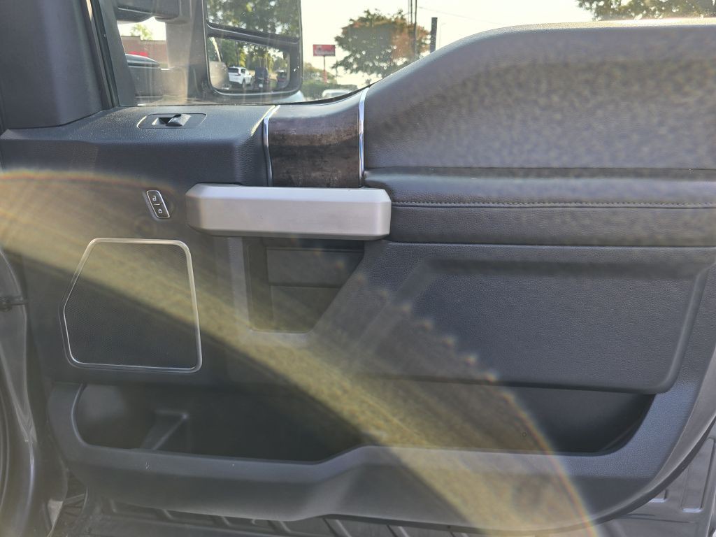 2022 Ford F-250 Image 29