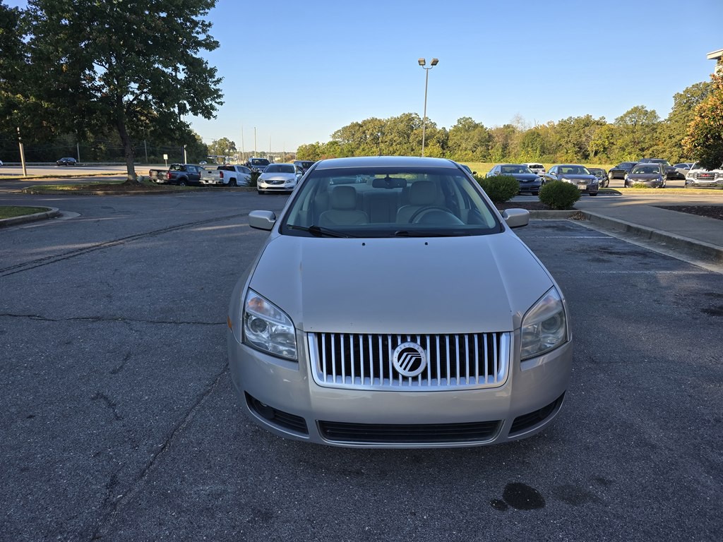 2009 Mercury Milan Image 4