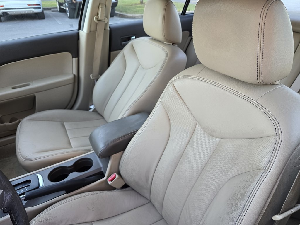 2009 Mercury Milan Image 19