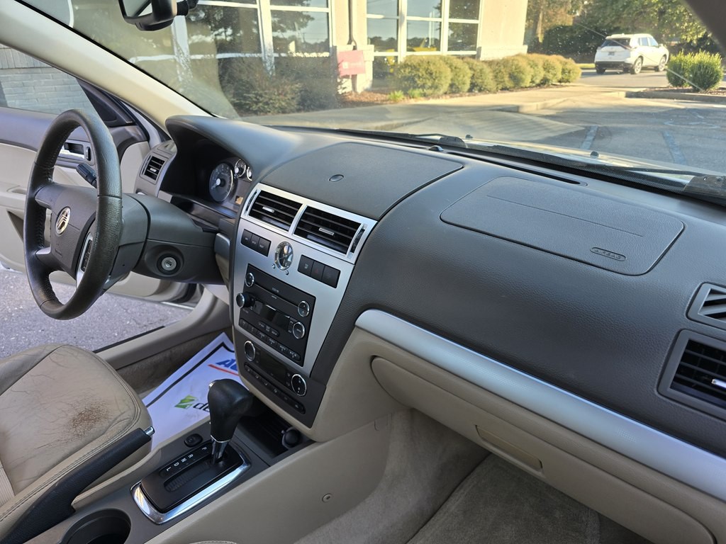 2009 Mercury Milan Image 27