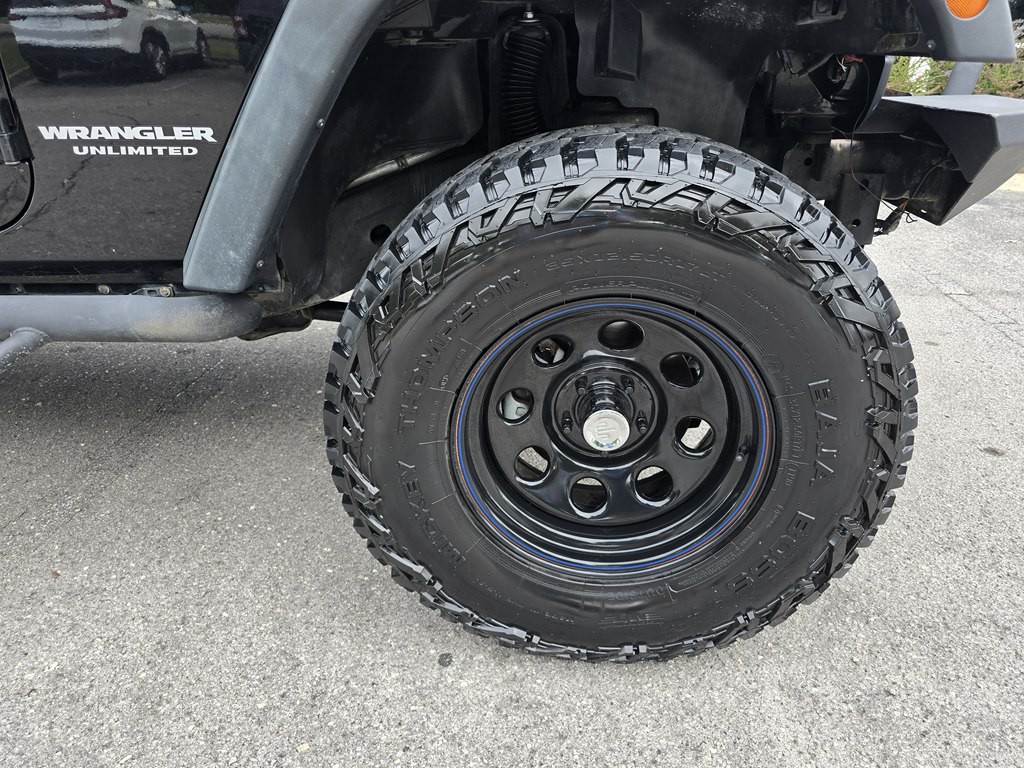 2015 Jeep Wrangler Unlimited Image 16