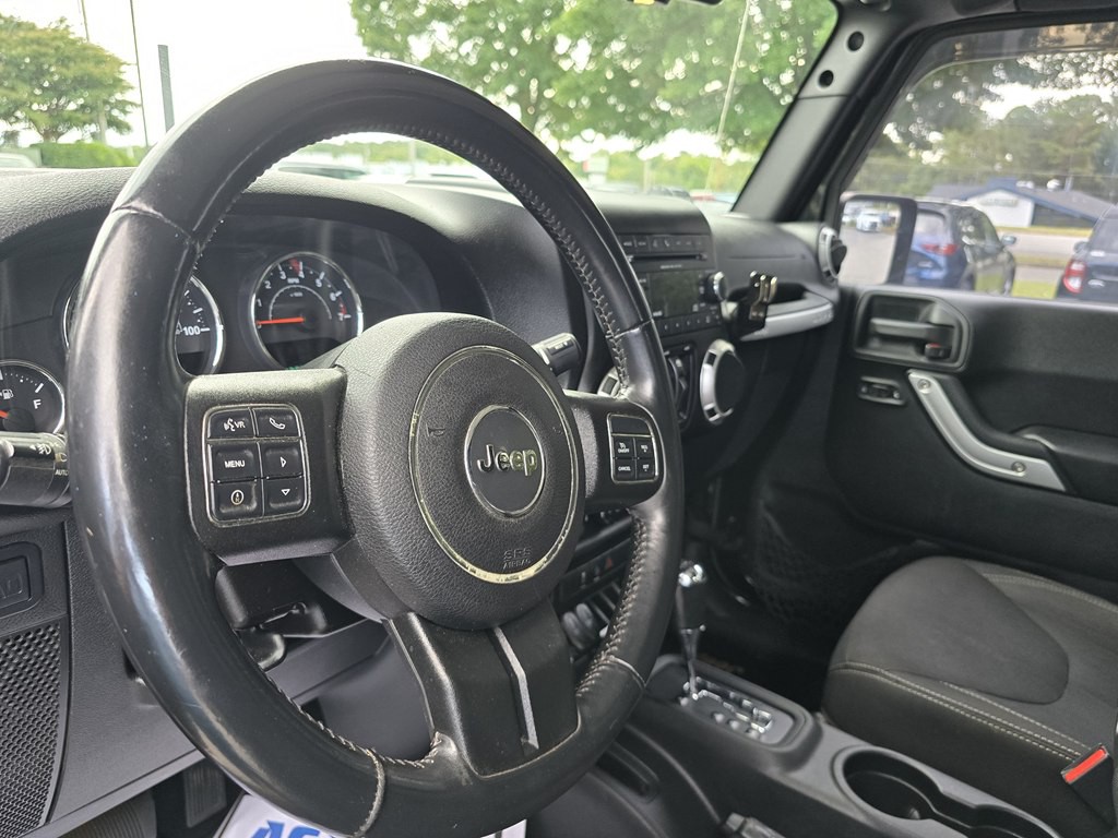 2015 Jeep Wrangler Unlimited Image 20