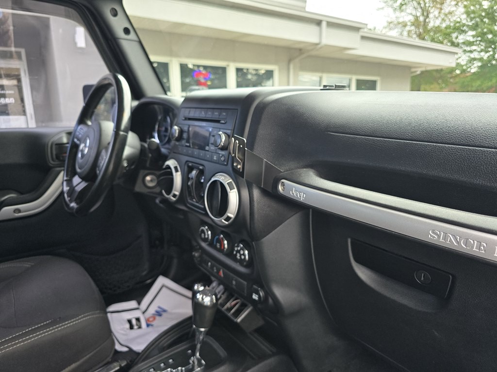 2015 Jeep Wrangler Unlimited Image 27