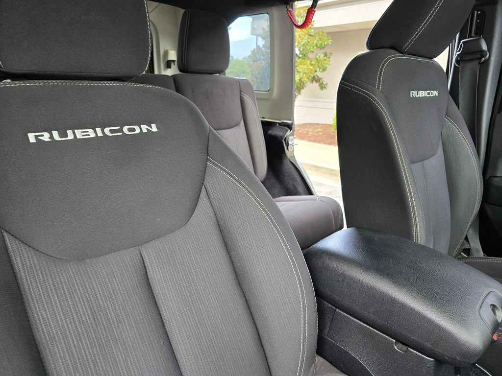 2015 Jeep Wrangler Unlimited Image 28