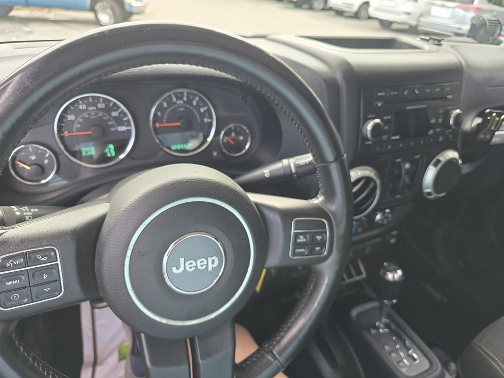2015 Jeep Wrangler Unlimited Image 32