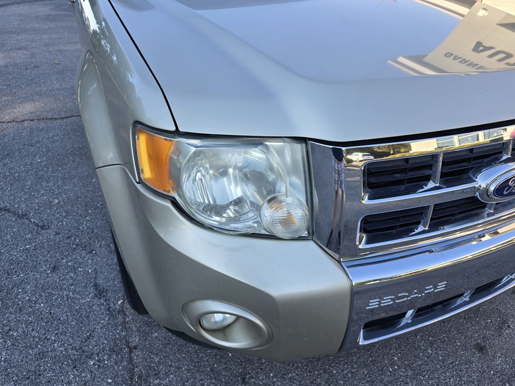 2010 Ford Escape Image 3