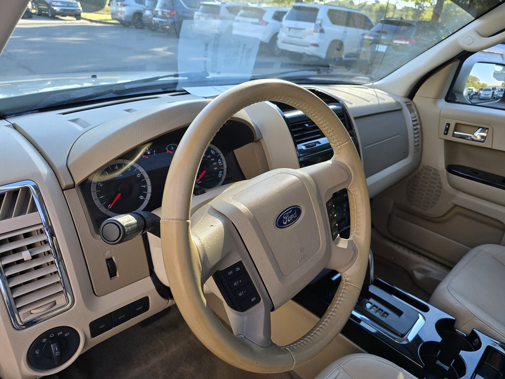 2010 Ford Escape Image 19