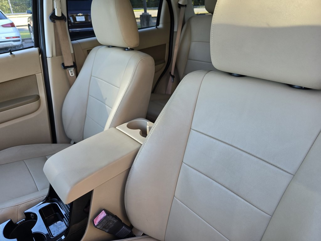 2010 Ford Escape Image 20