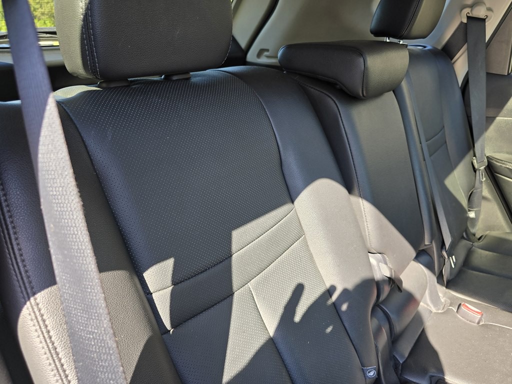 2016 Nissan Rogue Image 25