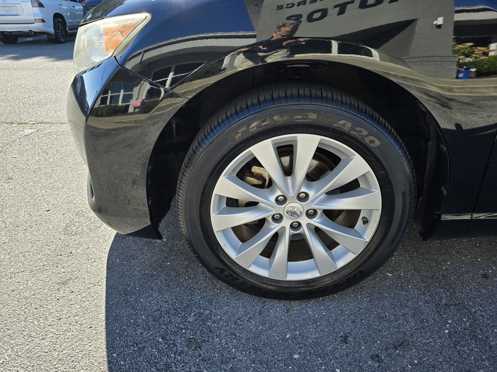 2015 Toyota Venza Image 16