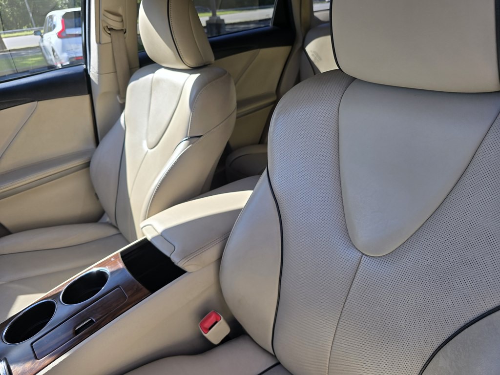 2015 Toyota Venza Image 21