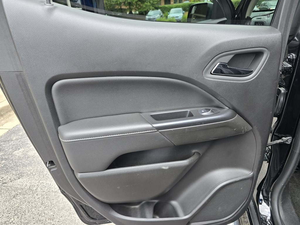 2017 GMC Canyon Image 22