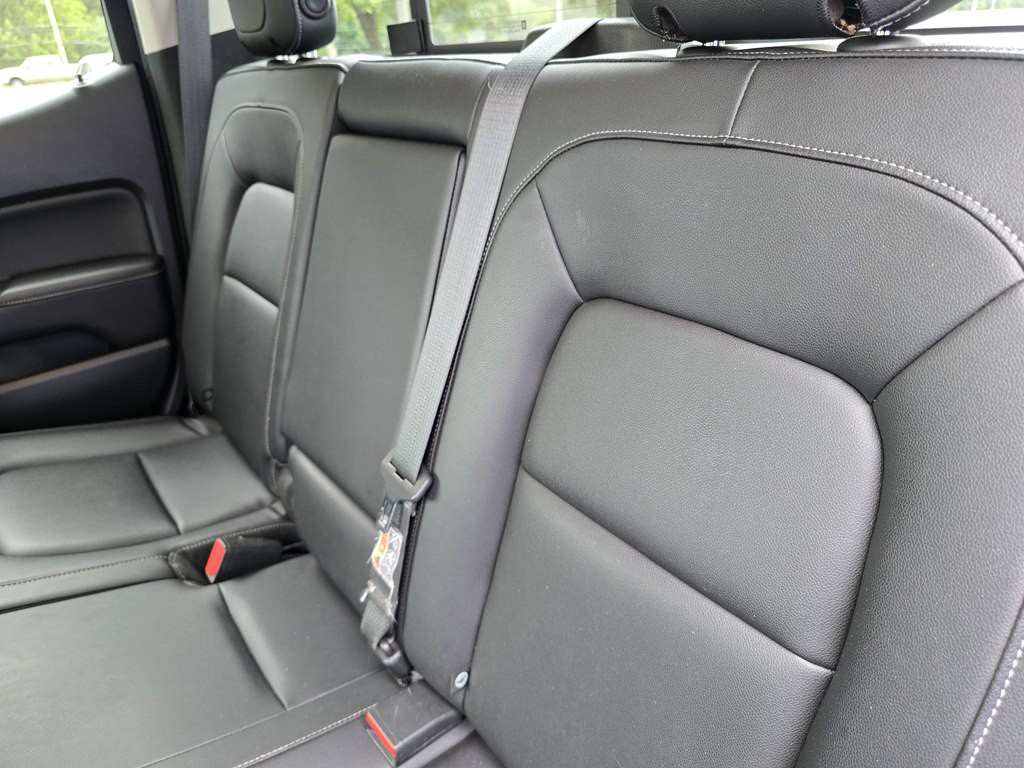 2017 GMC Canyon Image 25