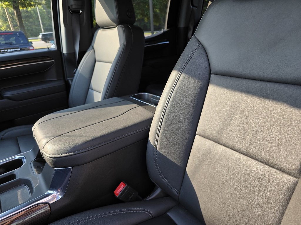 2025 Chevrolet Silverado 1500 Image 25