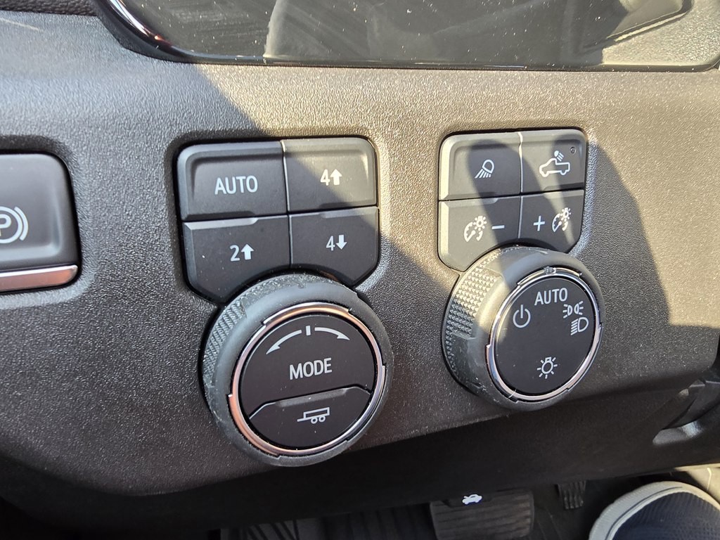 2025 Chevrolet Silverado 1500 Image 35