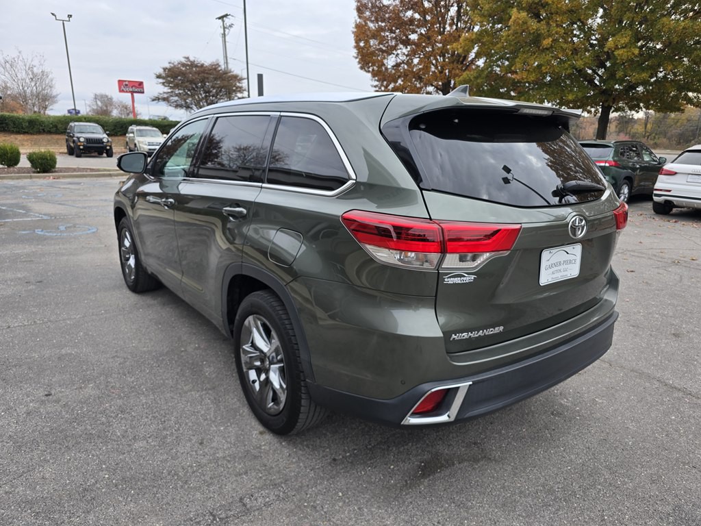 2018 Toyota Highlander Image 8