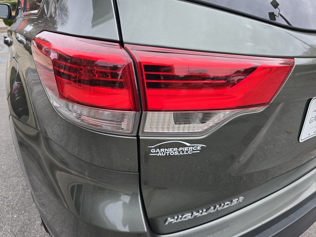 2018 Toyota Highlander Image 9