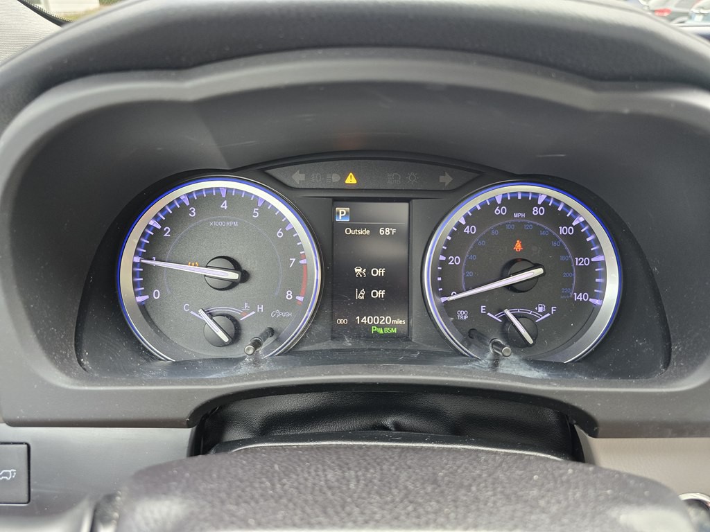 2018 Toyota Highlander Image 35