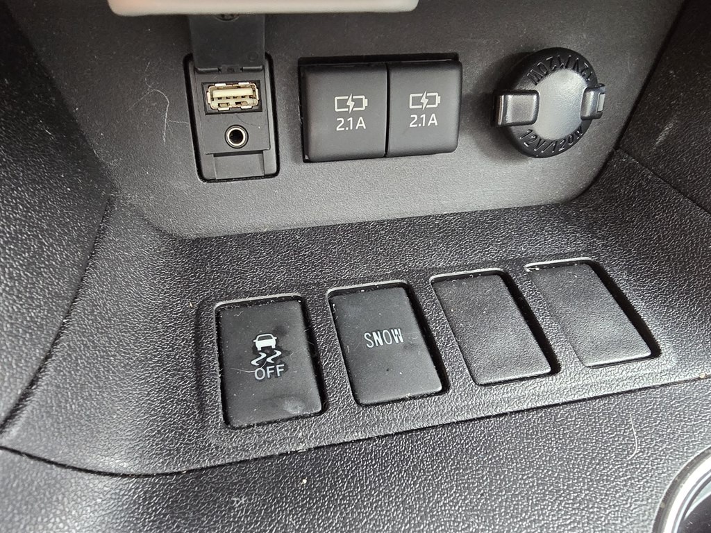 2018 Toyota Highlander Image 42