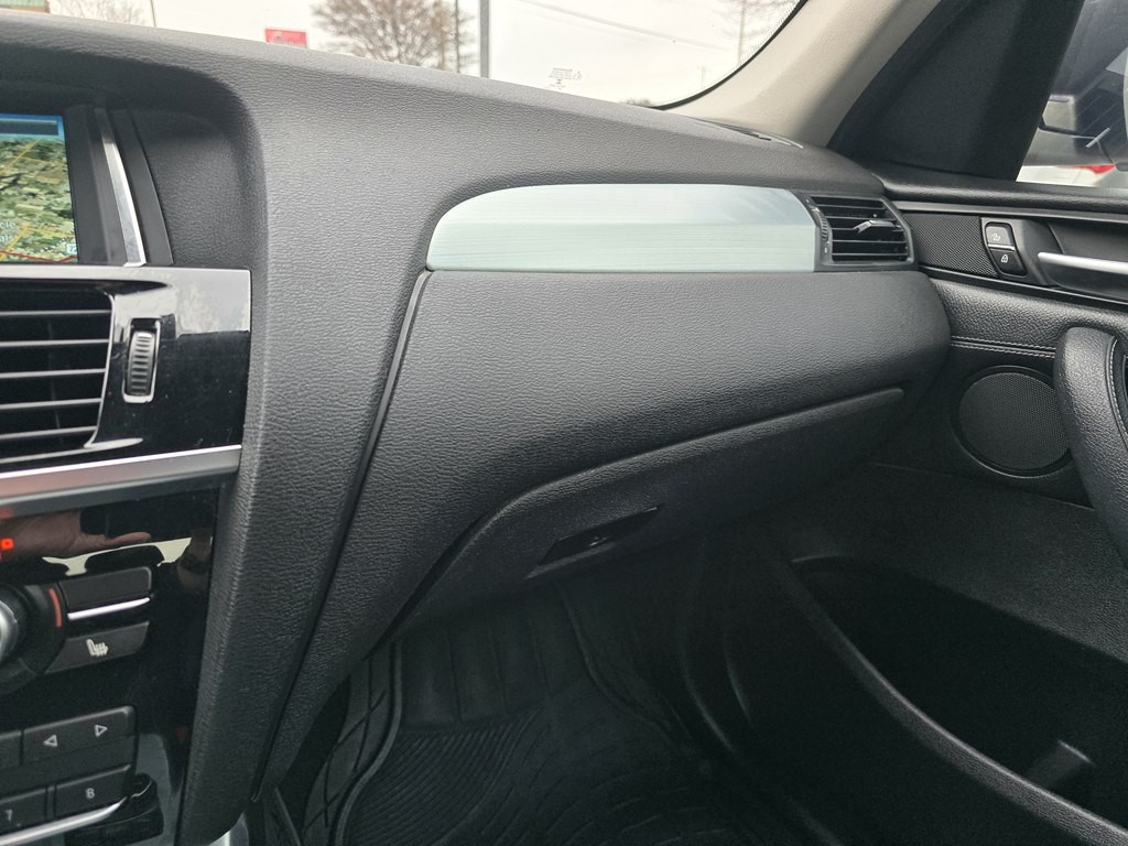 2015 BMW X3 Image 41