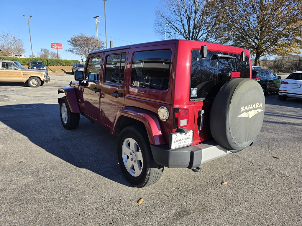 2011 Jeep Wrangler Unlimited Image 8